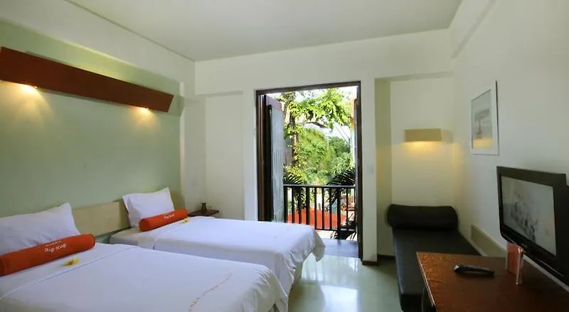 Harris Hotel Kuta Tuban Bali 4*, Kuta (Bali)