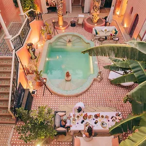 *** Hotel typu riad Indian Palace Maroko